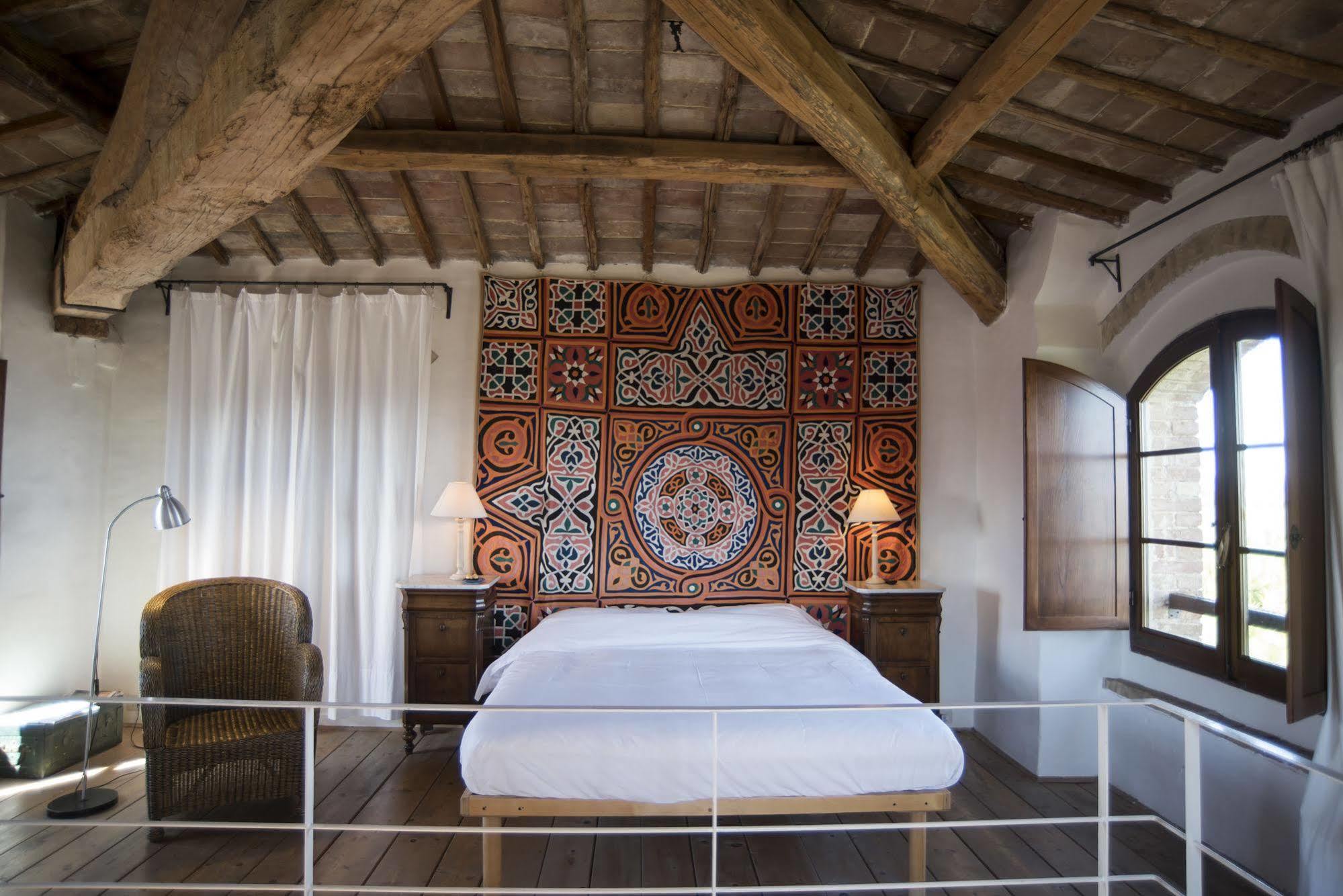 Bed and Breakfast Castello Delle Quattro Torra Val di Pugna Екстер'єр фото
